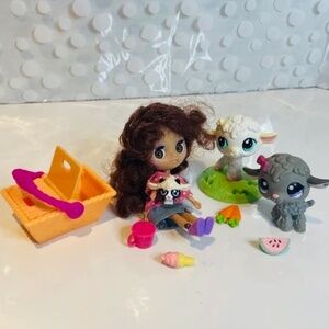 Littlest Pet Shop ❤️Blythe doll & 🐑Lambs Picnic bundle
